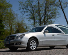 Auto Funebre Mercedes